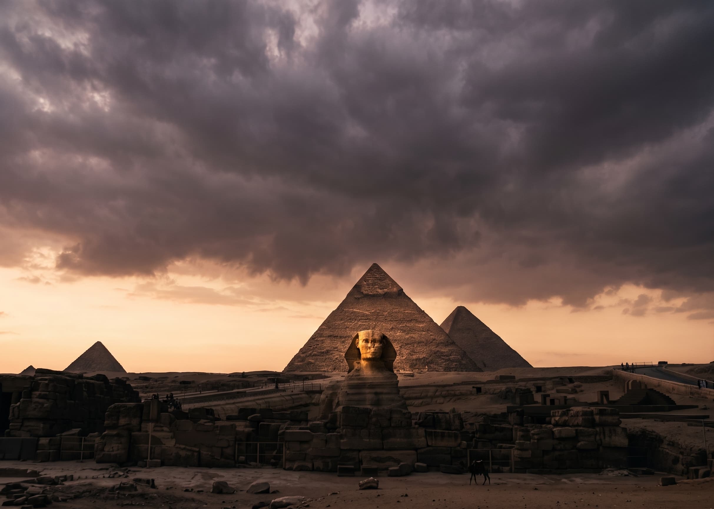 Cairo مكتب